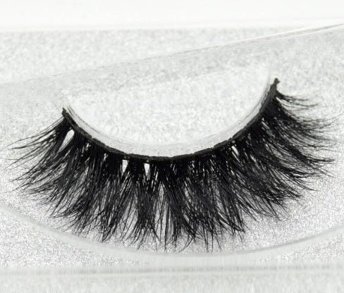 Faux Aurelia Eye Lashes D105